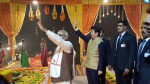 GANGA AARTI in Varanasi Prime Minister Narendra Modi with Prime Minister Shinzo Abe